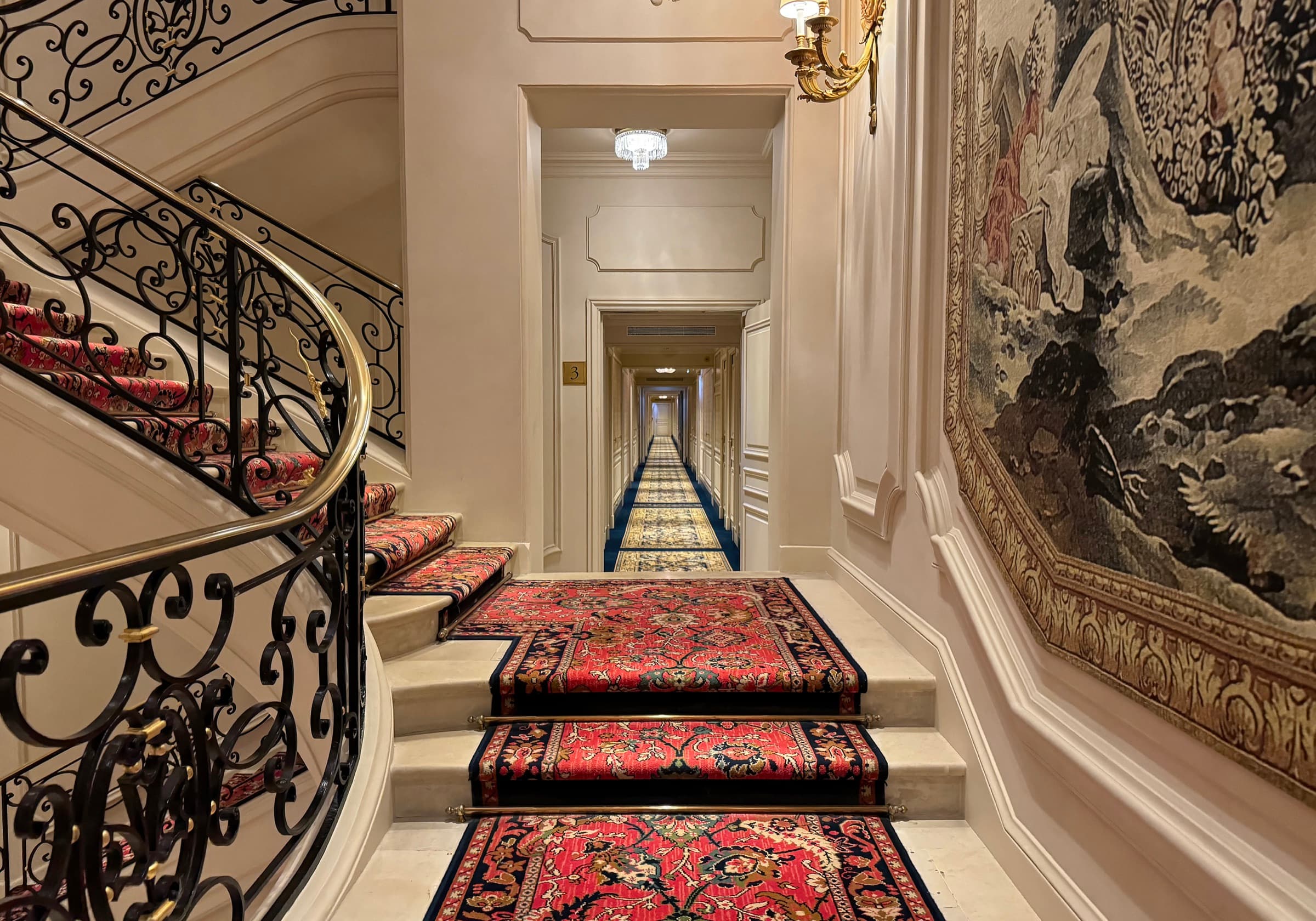 Ritz Paris — guest hallway